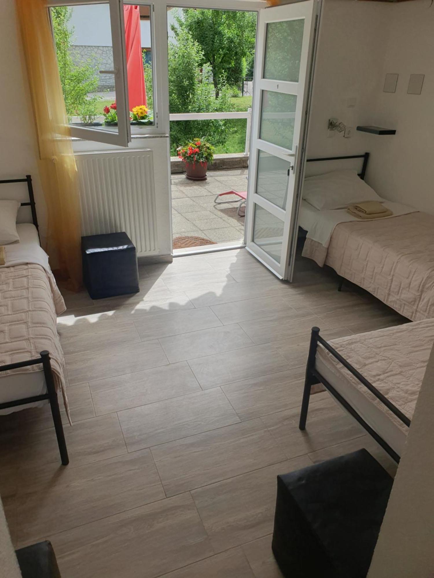 Guesthouse Nikola Plitvická jezera Pokoj fotografie
